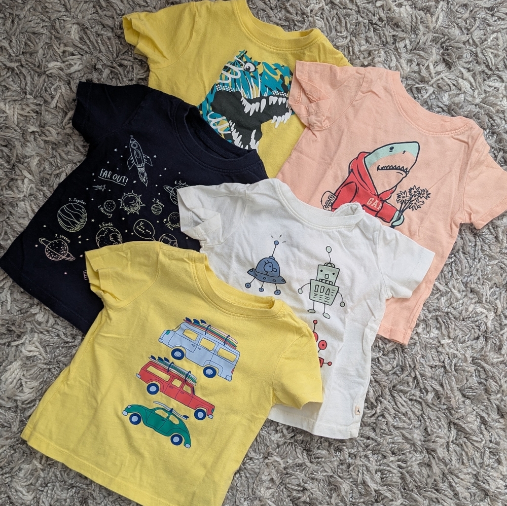 GAP Colorful Kids Graphic T-Shirts Set of 5 Size 18 - 24M
